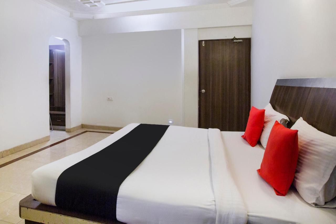 Capital O 69831 Hotel Mount Heera チェンナイ エクステリア 写真